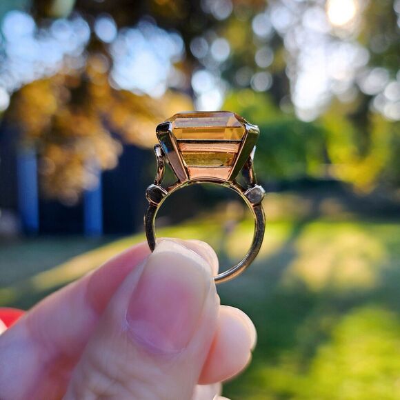 RARE Vintage Tiffany & Co. 18.5 Carats Emeral Cut Citrine 14k Gold Cocktail Ring - Picture 4 of 16